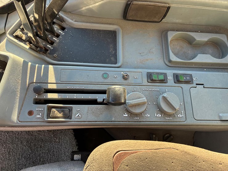 case-ih-8940-image-65