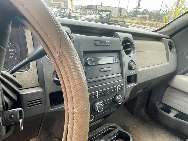 2009-ford-f150-image-28