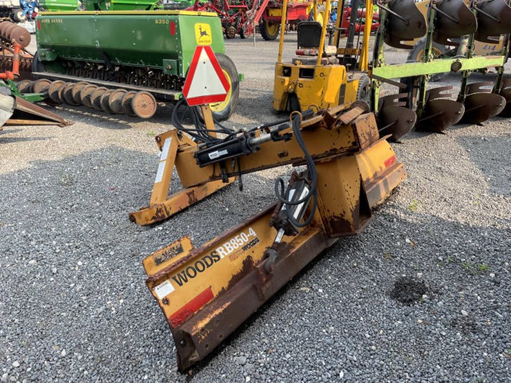 #112341-•-woods-blade-image-3