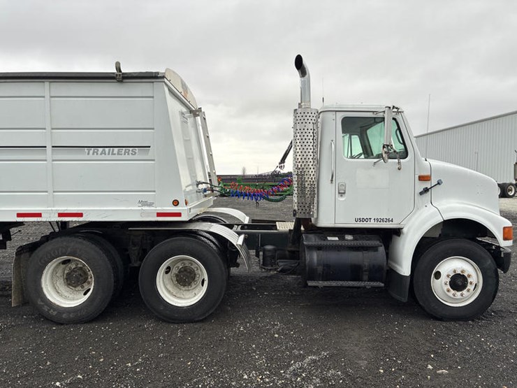 case-ih-8100-image-8