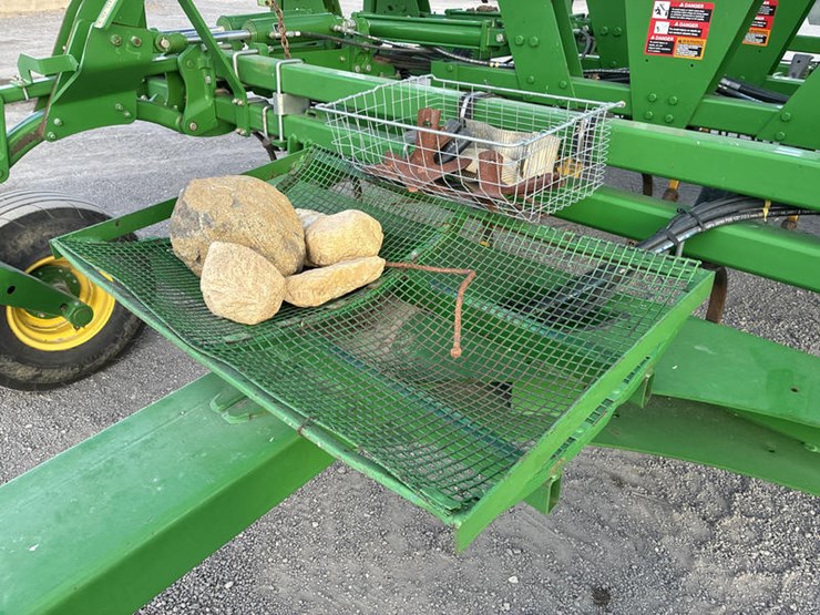 john-deere-2210-image-14