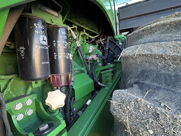 john-deere-9560r-image-22