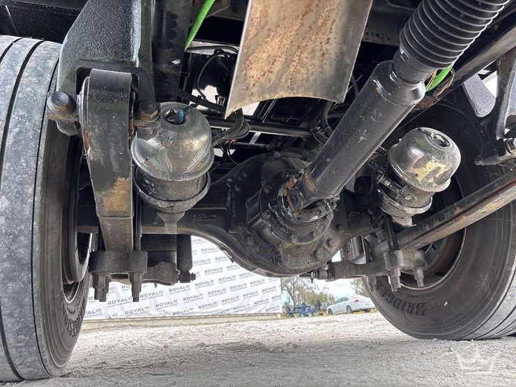 2021-international-mv607-image-41