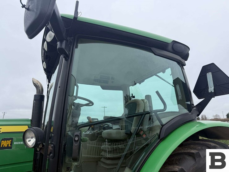 2012-john-deere-6115r-image-58