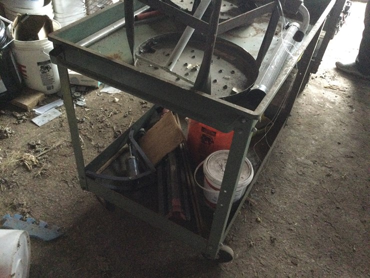 #4779-•-(2)-shelf-cart:-location:-w2486-smies-rd,-oostburg,-wi-53070-image-4