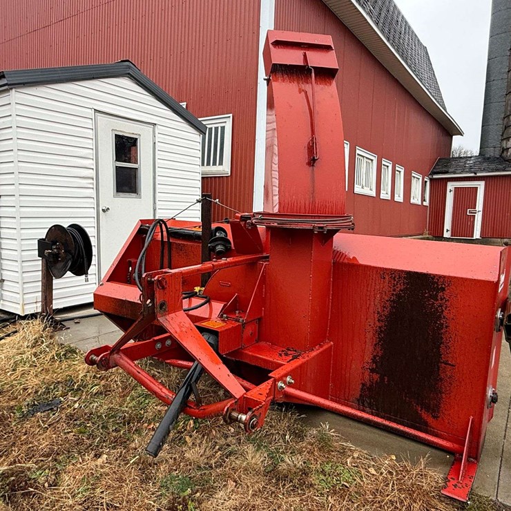 Feterl 8’ Snow Blower, Dual Auger, 3pt Hookup, 540 PTO, Hydraulic Spout