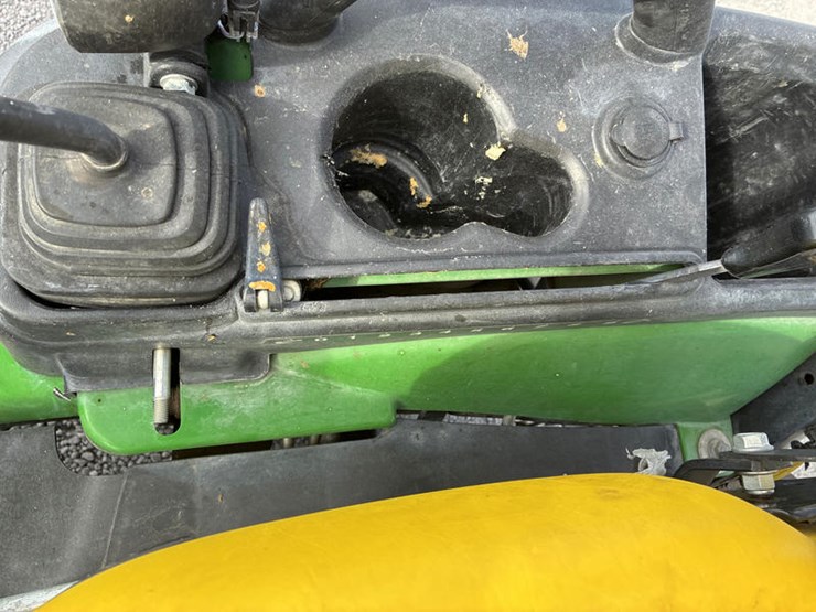 john-deere-1025r-image-47