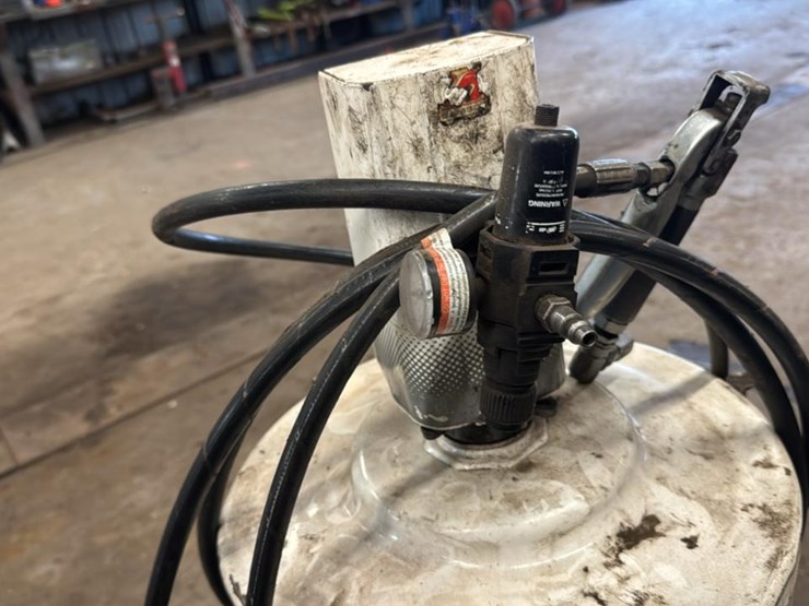 #158-•-barrel-grease-system*-image-7