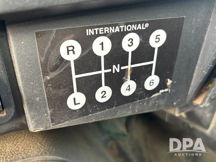 international-4700-image-87