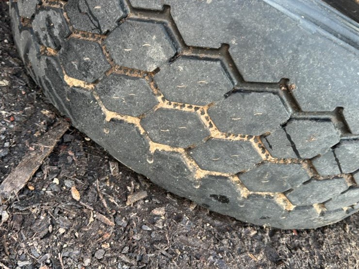 #146-•-truck-tires*-image-10