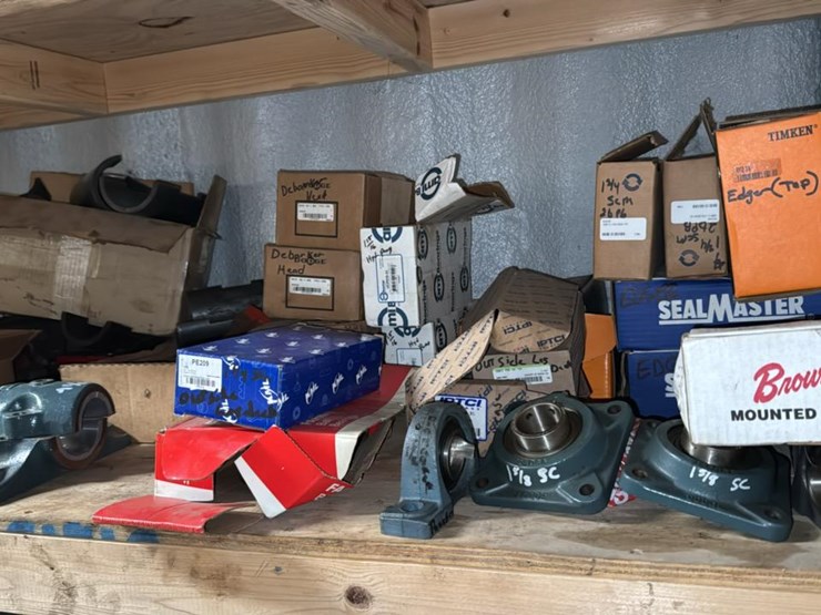 #169-•-contents-of-shelf-3*-image-2