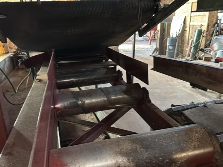 #114-•-live-rollcase-image-7