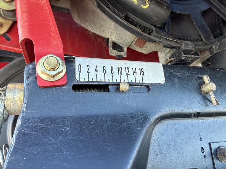 case-ih-1200-image-58