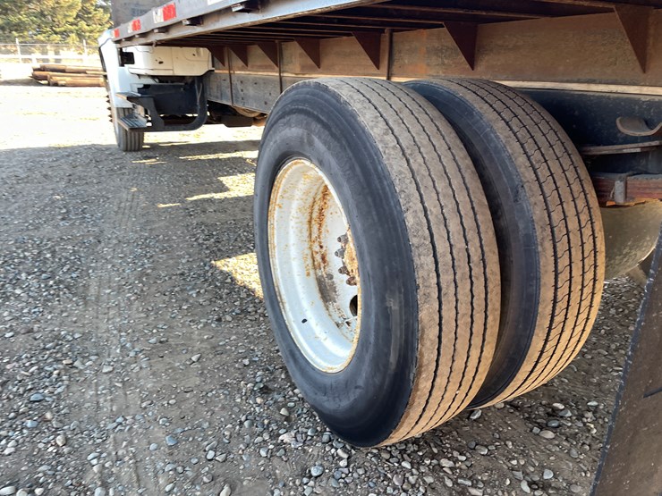 international-4700-image-16