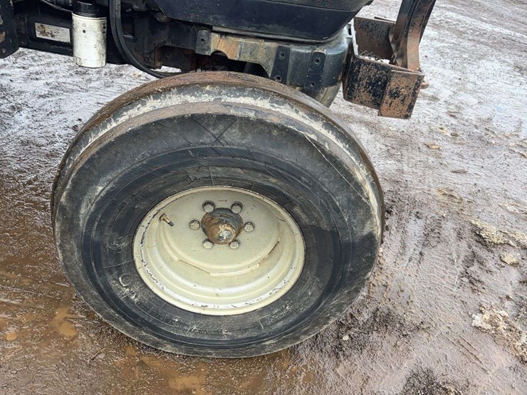 case-ih-jx80-image-10