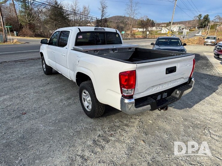 toyota-tacoma-image-8