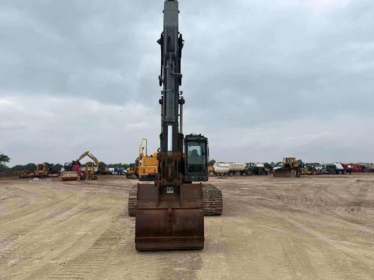 volvo-ec460cl-image-2