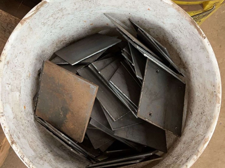 (3)-buckets-scrap-steel-image-2