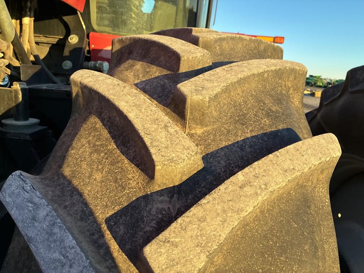 case-ih-275-image-51