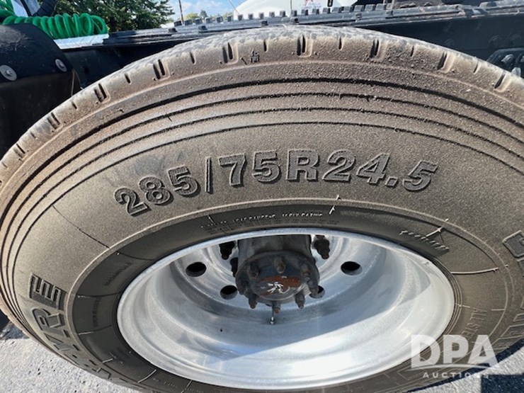 2000-kenworth-w900-image-7