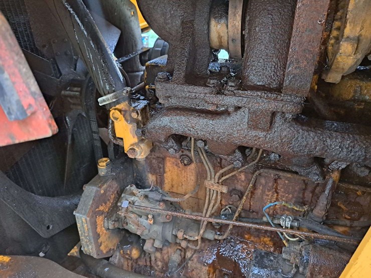 1999-deere-410e-image-9