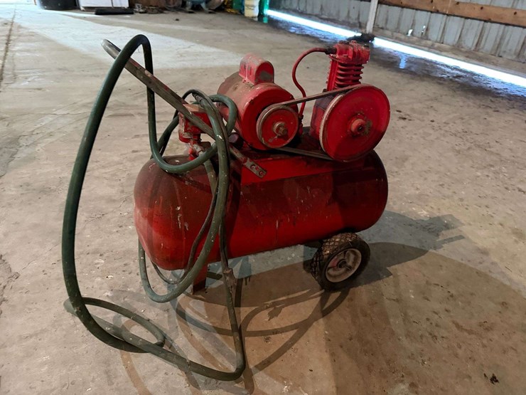 110v-air-compressor,-in-working-condition-per-seller-image-1