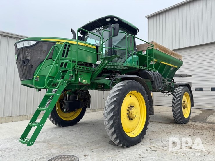 john-deere-r4038-image-1