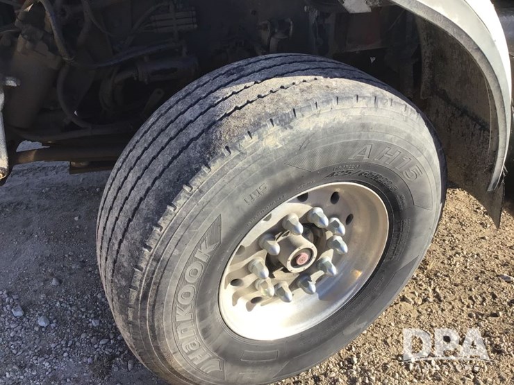 2006-kenworth-t800-image-16