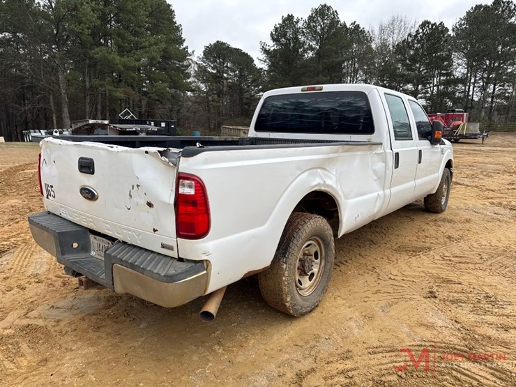 2011-ford-f250-xl-image-2