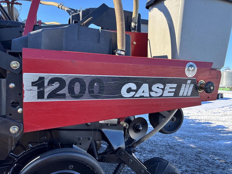 case-ih-1200-image-93