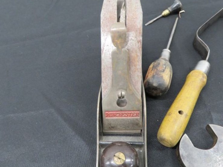 winchester-&-misc.-tools-image-2