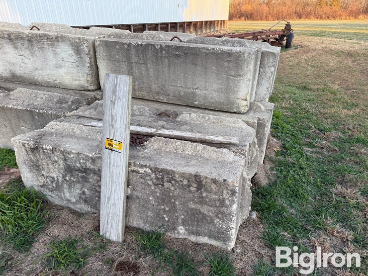 6)-precast-retaining-wall-blocks-image-8