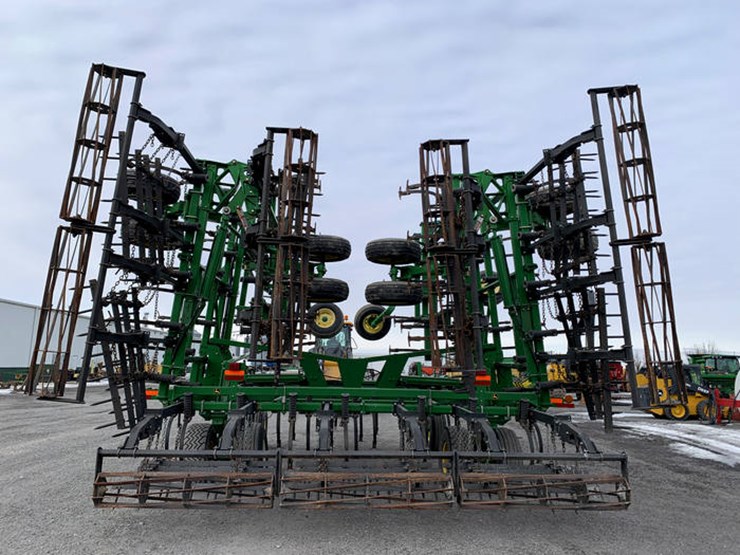 john-deere-2210-image-14