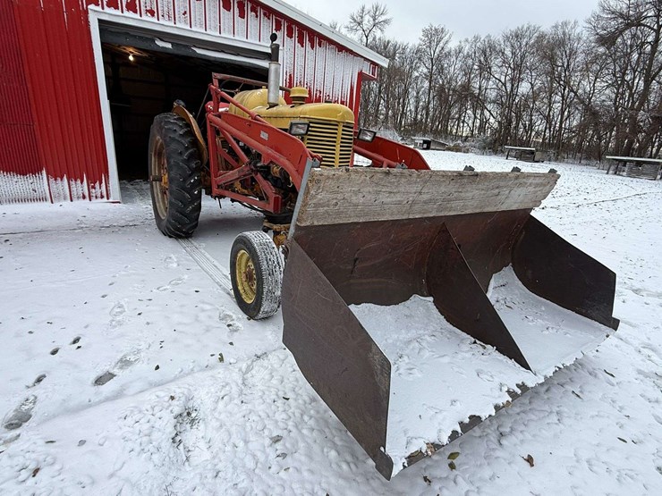 1955-minneapolis-moline-ub-image-4