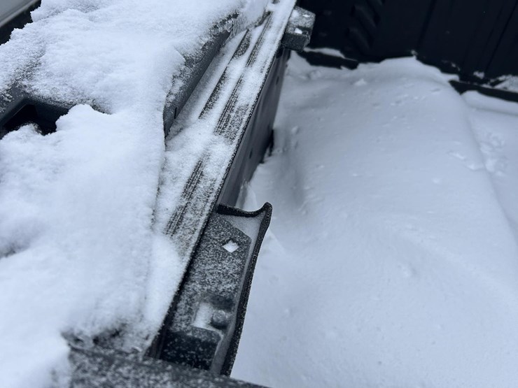 2005-chevrolet-avalanche-1500-image-18