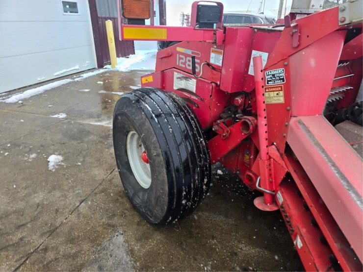 2002-gehl-1285-image-15