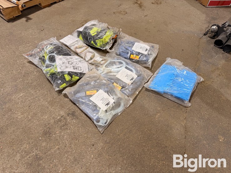 safety-harnesses-&-lanyards-image-1