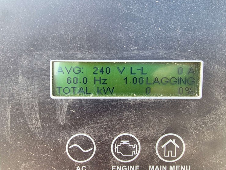 caterpillar-xq60-image-13