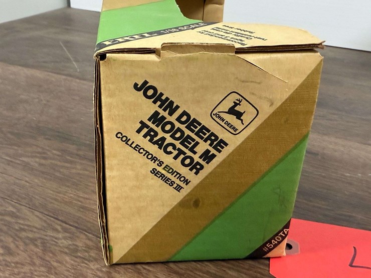 john-deere-m-image-4