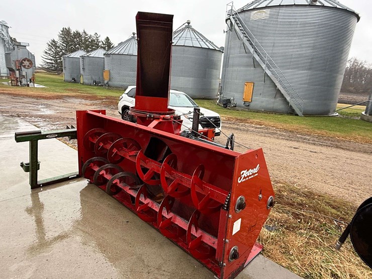 feterl-8’-snow-blower,-dual-auger,-3pt-hookup,-540-pto,-hydraulic-spout-image-5