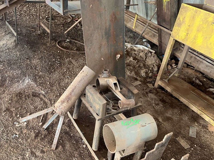 group-of-steel-image-3