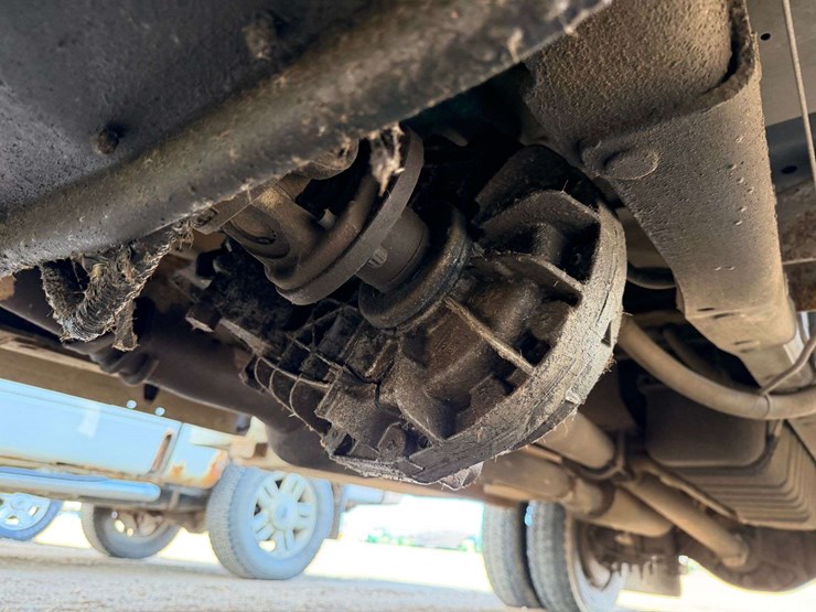 2006-ford-f550-image-10