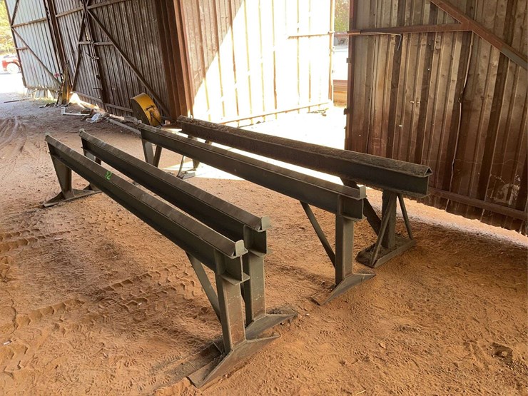 (4)-6-ft.-saw-horses-image-2