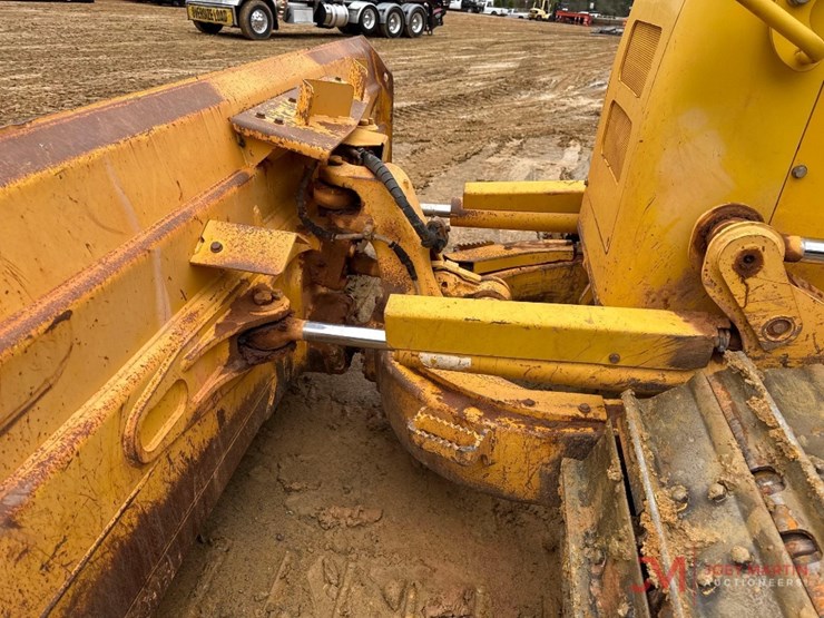 komatsu-d51pxi-24-image-4