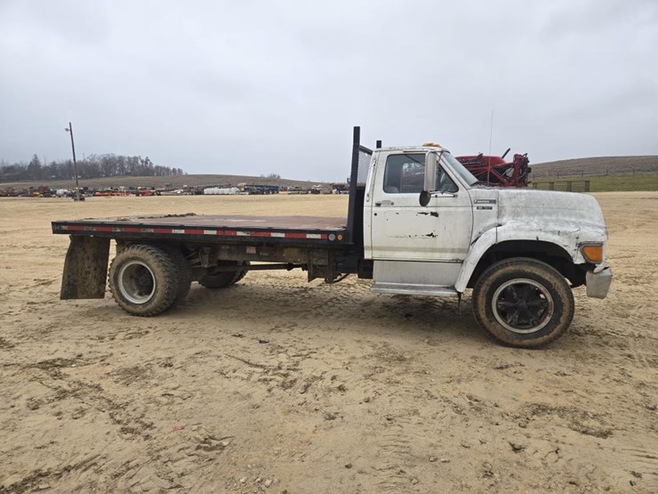 1996-ford-f700-image-5