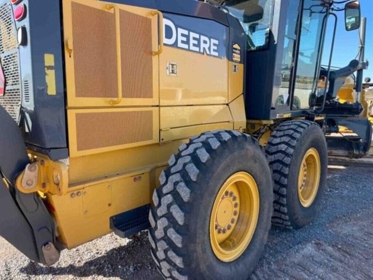 2018-deere-672g-image-18