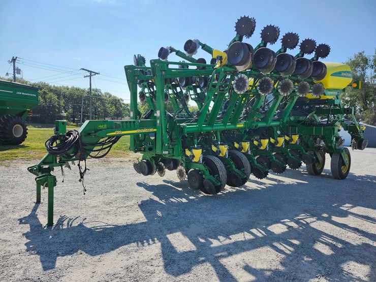 john-deere-1790-image-1