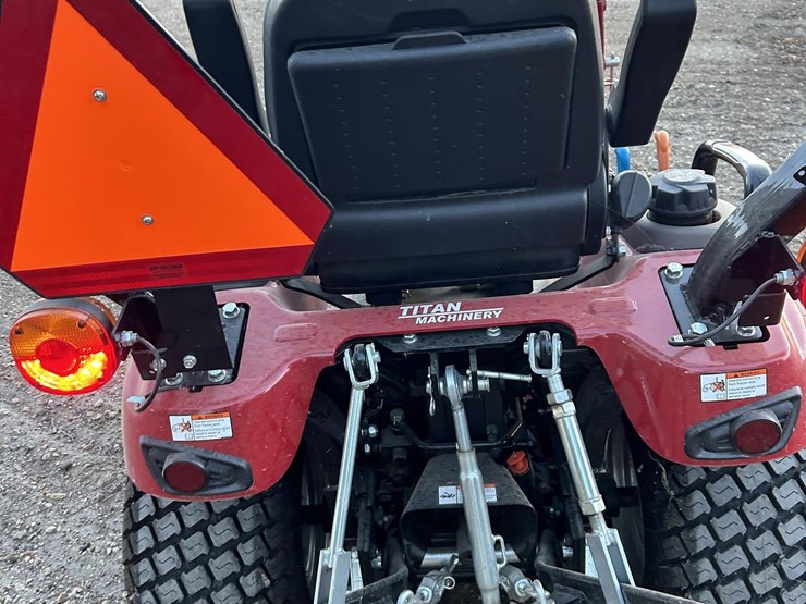 2023-case-ih-farmall-25sc-image-20