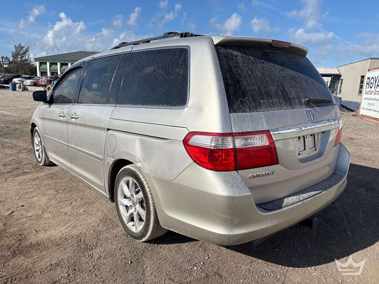 2007-honda-odyssey-image-4