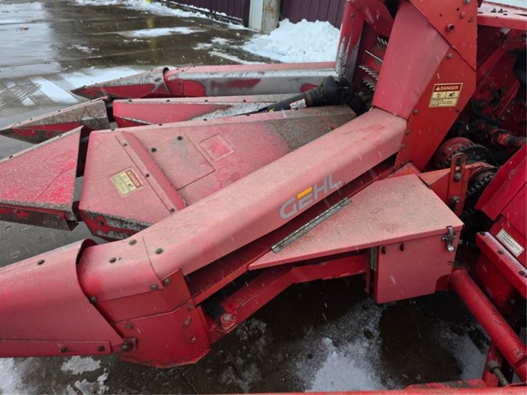 2002-gehl-1285-image-28